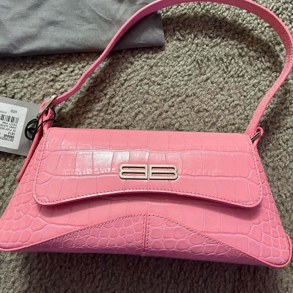 Balenciaga XX Small Embossed Flap Bag NWT 💓